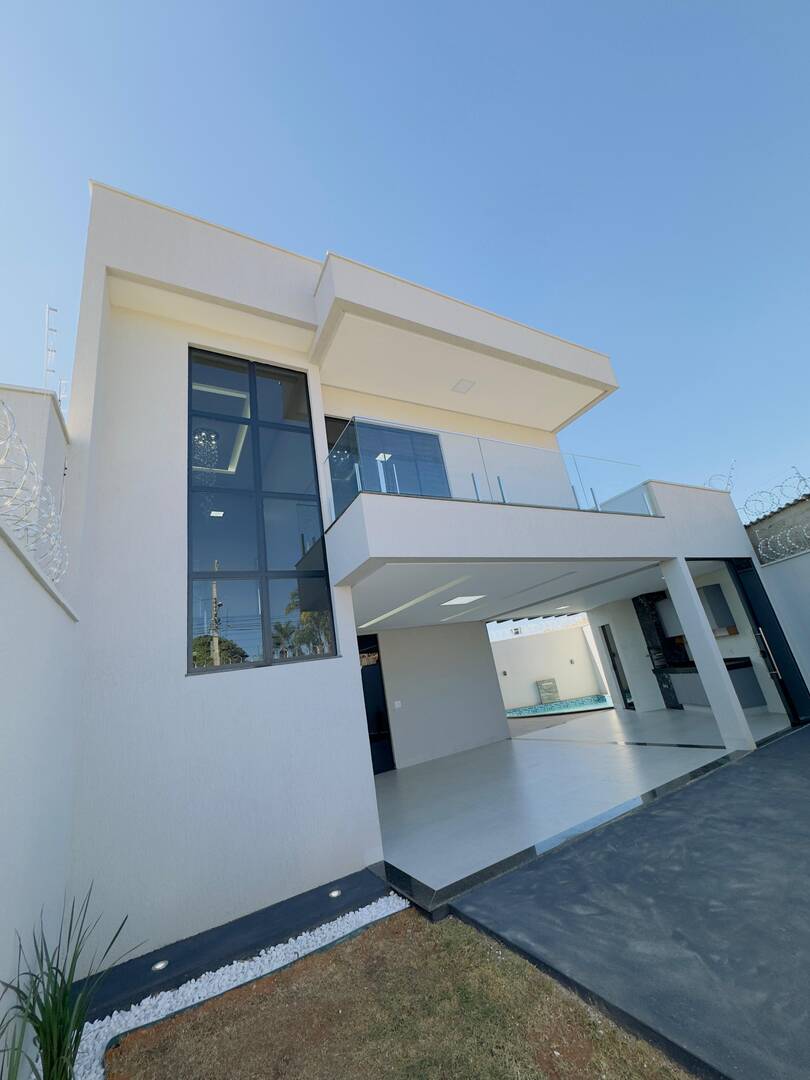 #9 - Casa para Venda em Aparecida de Goiânia - GO