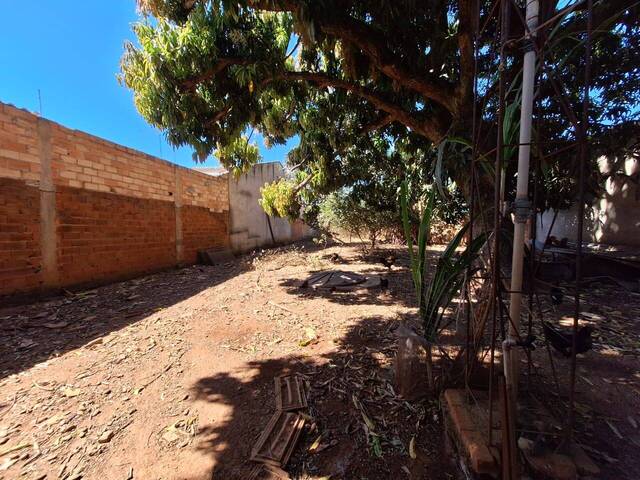 Venda em Vera Cruz - Aparecida de Goiânia