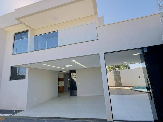 #9 - Casa para Venda em Aparecida de Goiânia - GO - 2