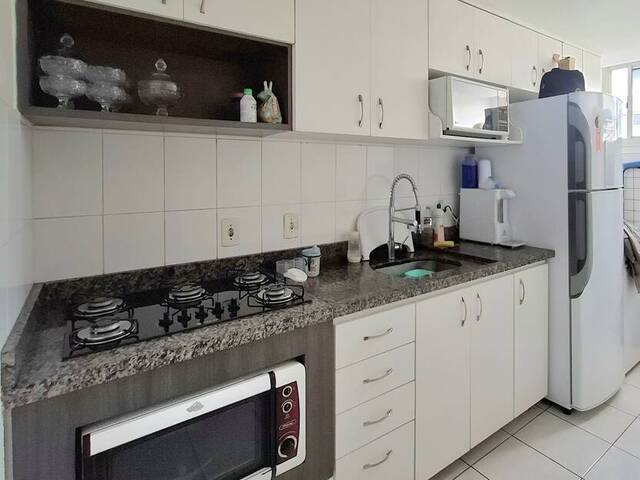 #13 - Apartamento para Venda em Aparecida de Goiânia - GO